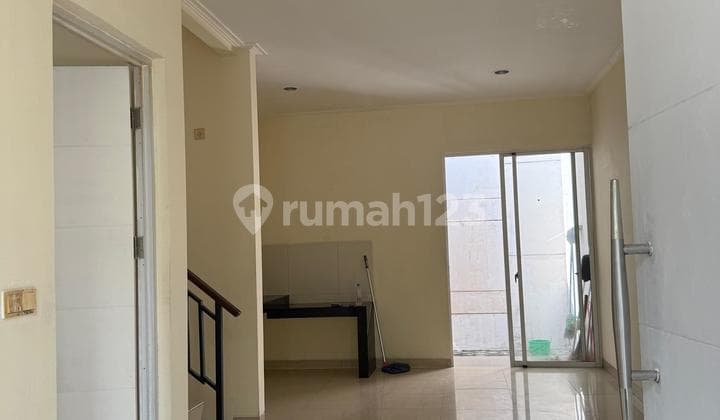 Siap Huni Rumah 2 Lantai Murah Bagus Banget