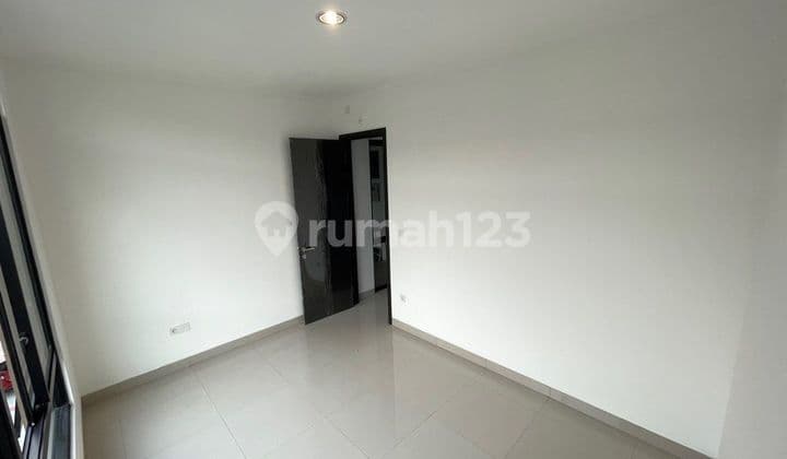 Condo House Hunian Modern Lantai 1 dapat Parkir Depan Unit