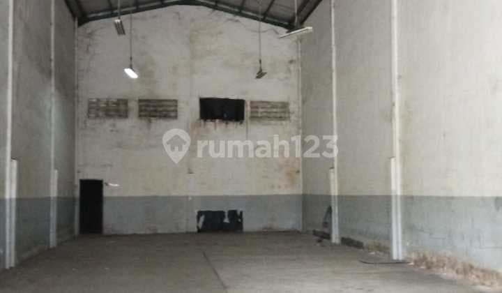 For Rent: Spacious Warehouse in Cepan, Rarely Available