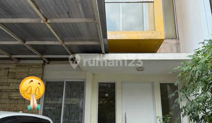 Disewakan Murah Rumah 2 Lantai di Green Lake
