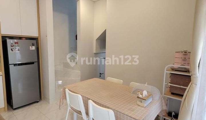 Rumah Cantik Siap Huni Full Furnished Malibu Village Serpong