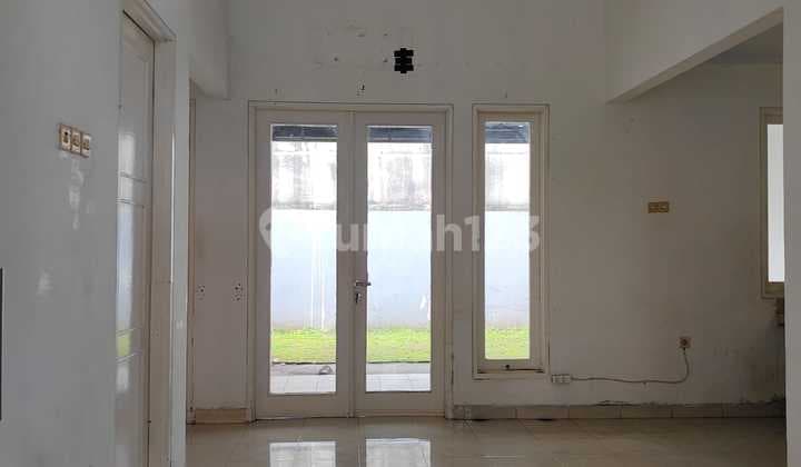 Jarang Ada Sewa Rumah Luas Murah Graha Raya