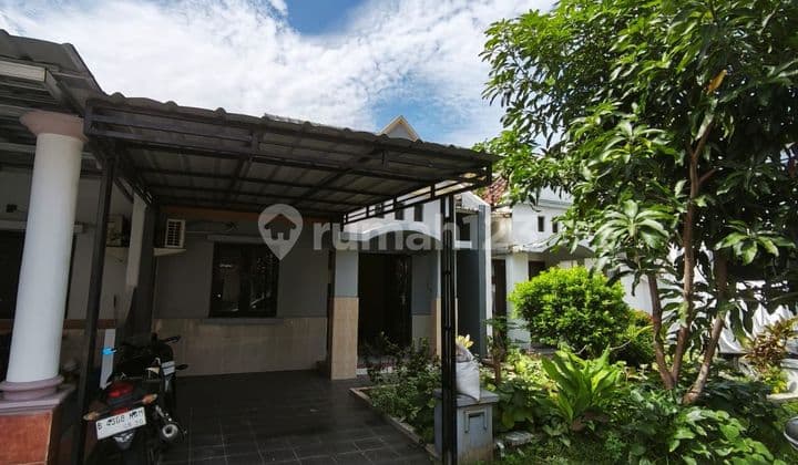 Rarely Available, Cheap, Neat, Ready-to-Occupy House in Alam Sutera