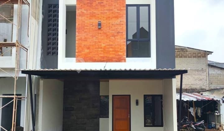 Rumah Free All Biaya Dekat Palem Kartika & Tol Bambu Apus Jaktim