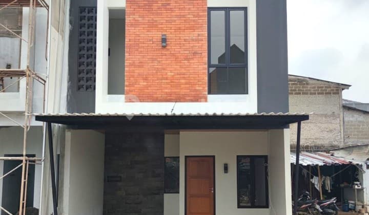 Rumah 2,5 Lt Free All Biaya Dekat LRT Cibubur Ciracas Jakarta Timur