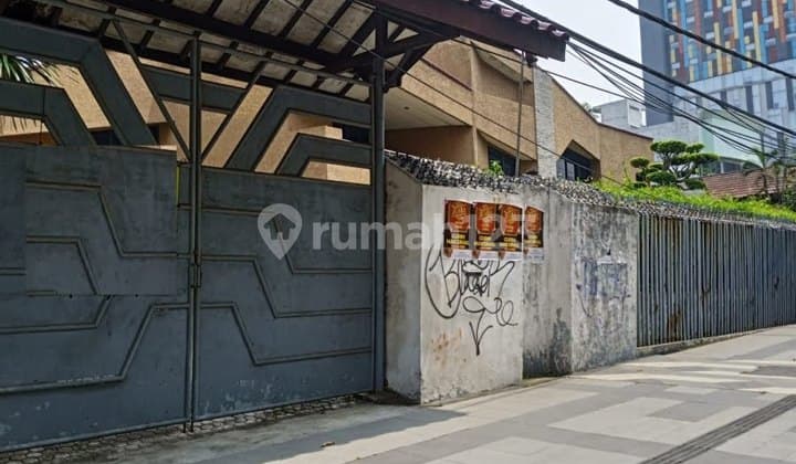 Rumah Raya H. R. Muhammad Cocok untuk Segala Usaha Dekat Hotel Kantor Mall dan Kampus
