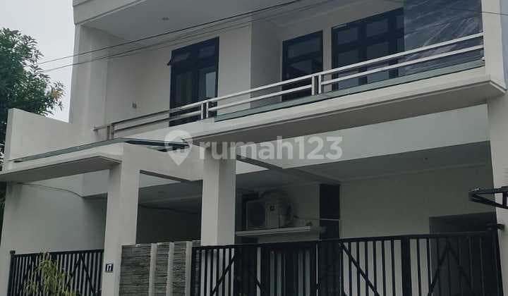 Termurah Rumah Baruk Timur Kokoh Luas Semi Furnish Dekat Merr