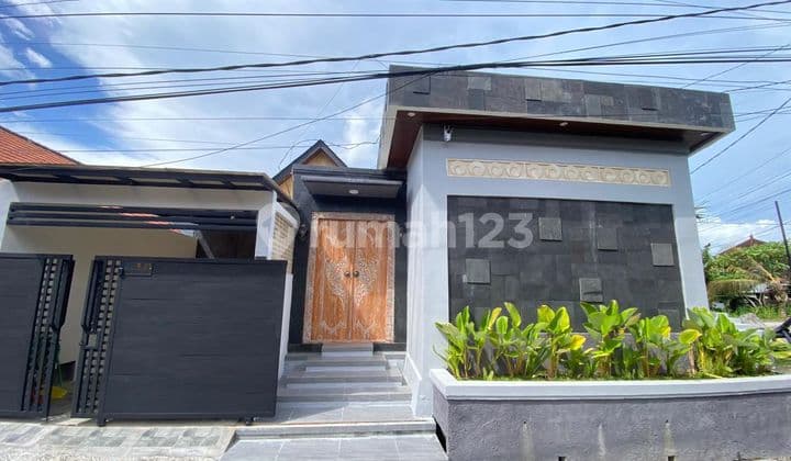 Dijual Villa Mewah Nyaman Dekat Gwk, Pusat Perbelanjaan dan Wisata One Gate Sistem