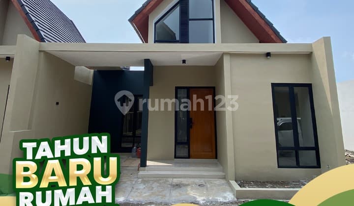 Jual Rumah Mewah Dekat Uns dan Rs Moewardi