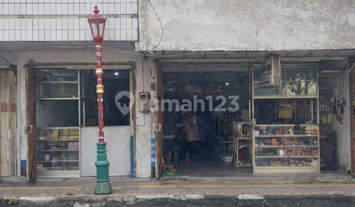 Dijual Ruko 3.5 Lantai di Kota Mojokerto.