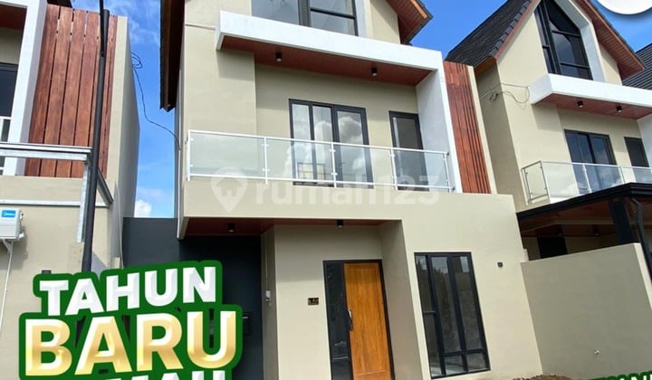 Rumah Ekslusif 2 Lantai Solo Timur Bonus Furnis Free Biaya SHM
