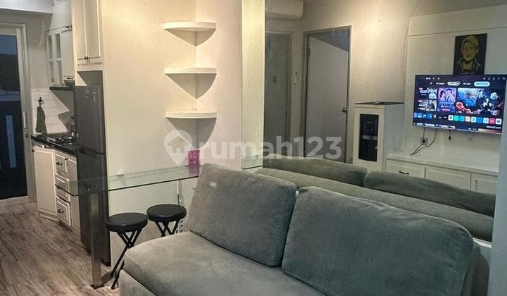 Apartemen 2 Kamar Tidur Furnished Bagus dan Rapi