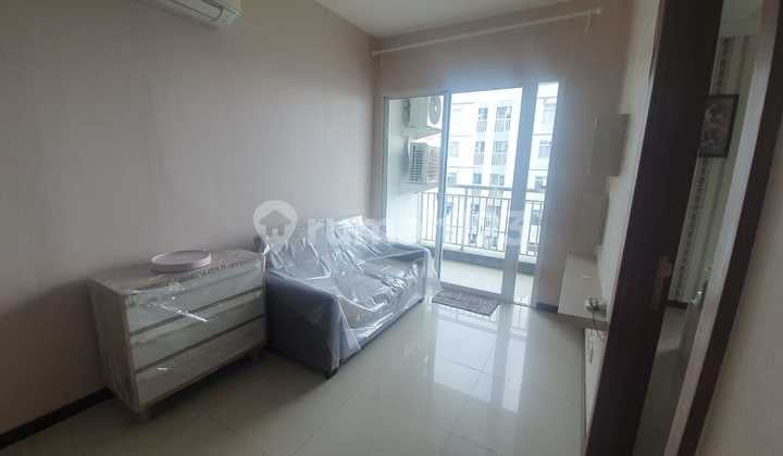 Type 1 Bedroom Condominium Semi Furnished Good