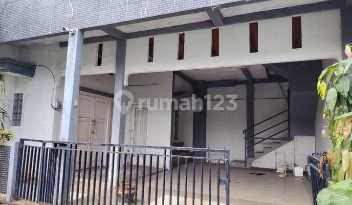 DIJUAL RUMAH MURAH VIA LELANG sdh kosong.. Perum Taman royal
