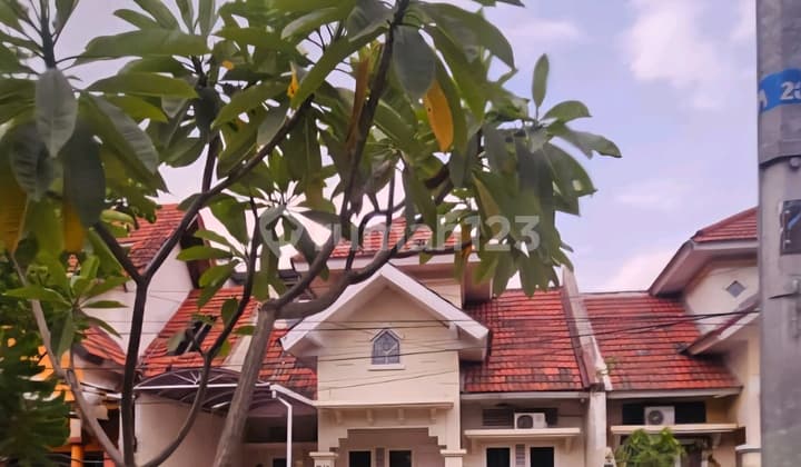 Pearl East Cottage House Sidoarjo Toll Road Near Pinang Citra Garden Puri