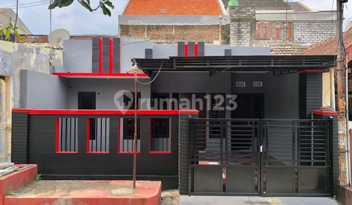 Ready-to-Occupy House in Pondok Jati Belakang, Near Mutiara and Delta Surya Hospital