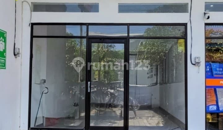 Shop 40M2+Slf - Yearly Rent Canggu