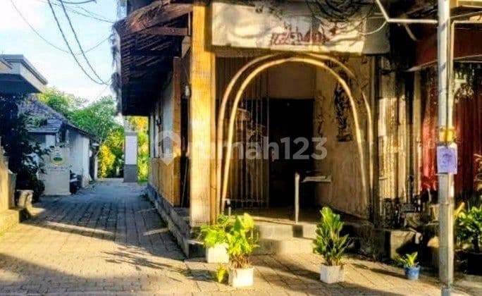 Restaurant 100 M 2 Ubud