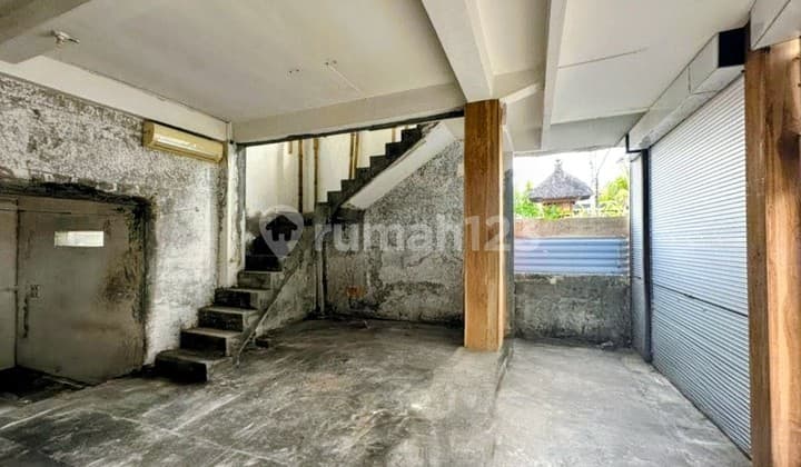 Restuaran 100 M2 Over Kontrak Canggu