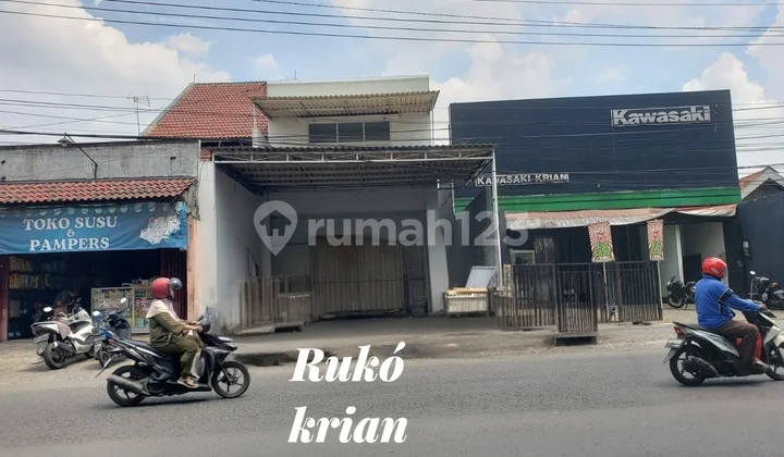 Ruko strategies 2 lantai, 0 jalan raya, Krian Ruko strategies 2 lantai, 0 jalan raya, Krian