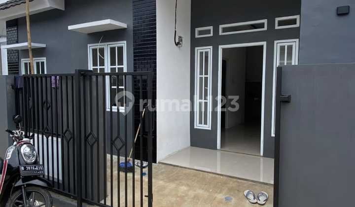 Rumah Siap Huni Akses Mobil Dekat Stasiun