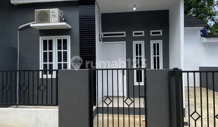 Rumah Siap Huni Akses Mobil Dekat Stasiun