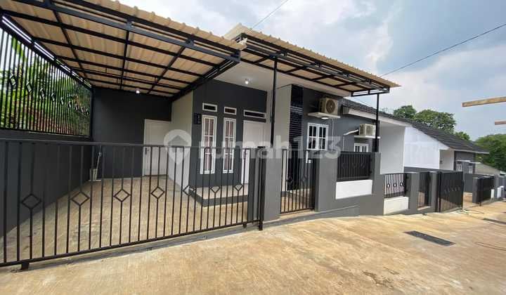Rumah Siap Huni Akses Mobil Dekat Stasiun