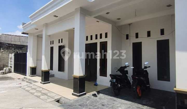 Rumah Siap Huni Luas Tanah 100 Meter Sudah Siap 2 Lantai