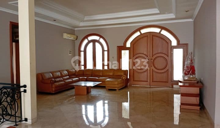 Permata Hijau. Ready-to-Live House. Strategic Location Close to Everything.