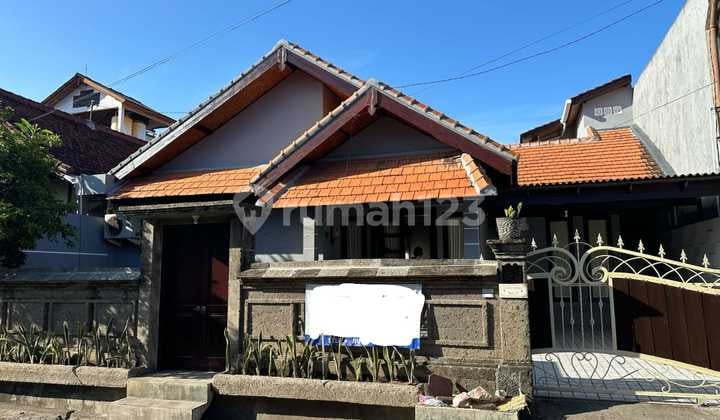 Rumah Siap Huni dengan Lokasi Strategis di Taman Griya Badung