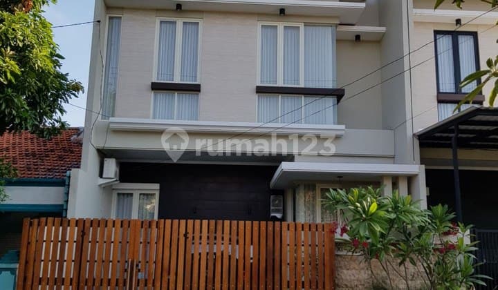Rumah Rungkut Asri Barat Furnish Best Price