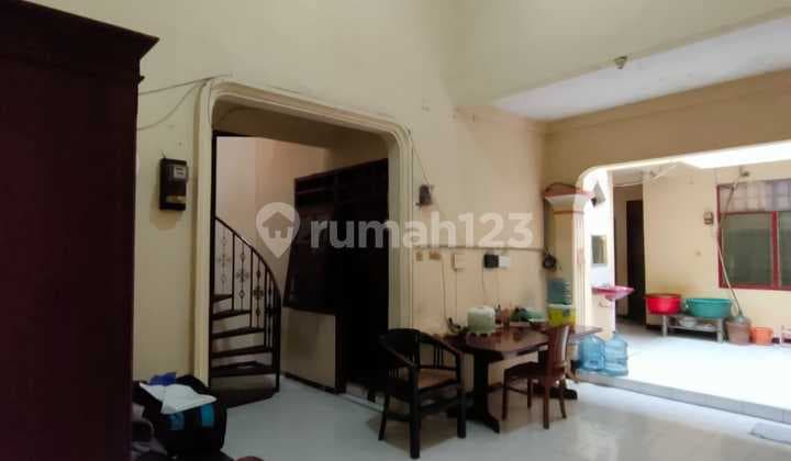For Sale: Siwalankerto Boarding House Near Petra University