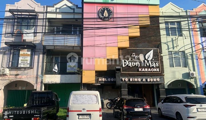 2 Ruko Jejer Raya Rungkut Madya Parkiran Luas