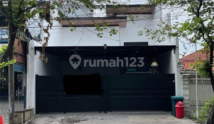 Zero House Jalan Raya Manyar Commercial