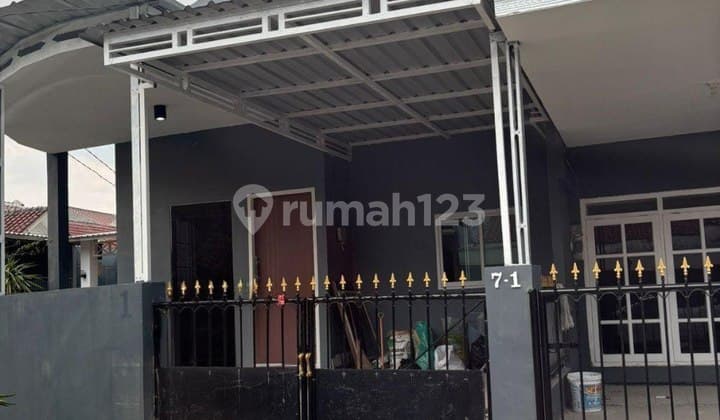 Rumah Hook Wiguna Timur Siap Huni