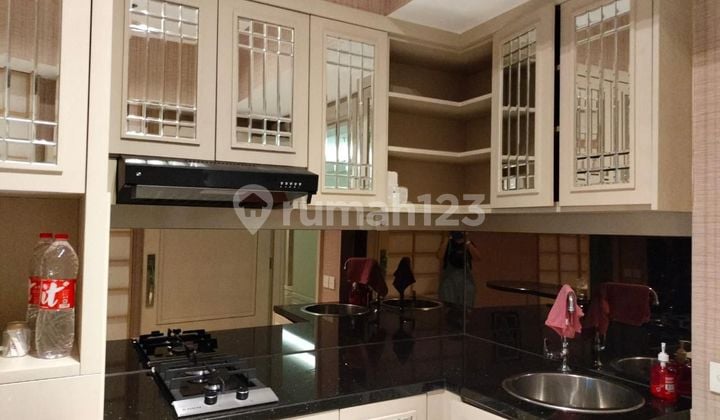 Apartment Luxury The Peak Tunjungan Plaza