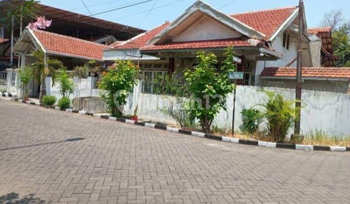 Rumah Medokan Asri Barat Siap Huni