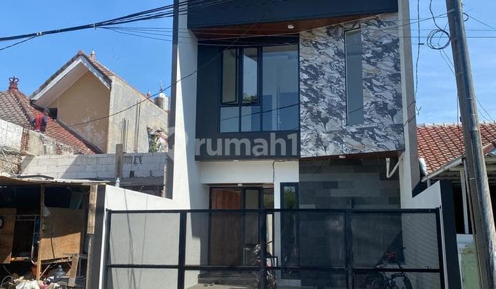 Rumah Baru Gress Rungkut Mapan Siap Huni