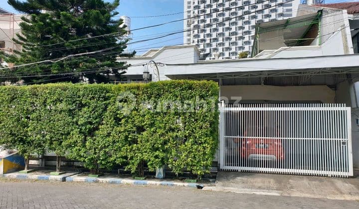 For Sale House in Manyar Kertoarjo, East Surabaya