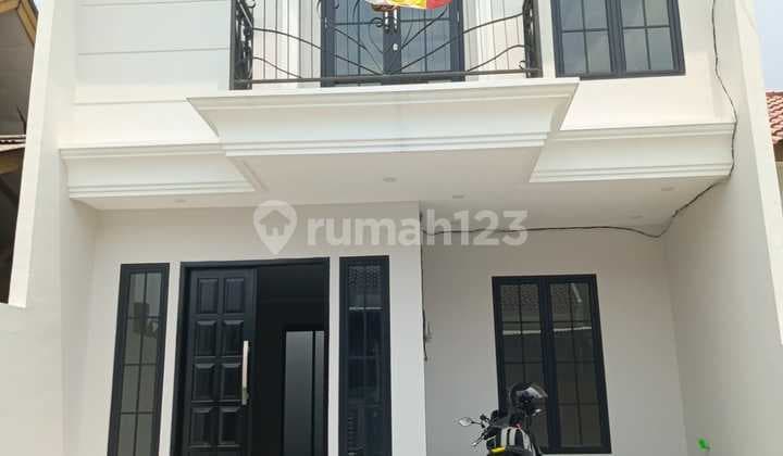 Di Jual Rumah 2 Lantai Siap Huni Dekat Tol Cibubur Jakarta Timur