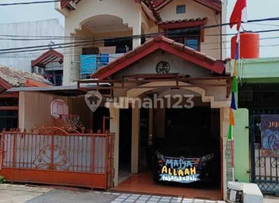 Di Jual Rumah 2 Lantai Siap Huni Pinggir Jalan Bakti Jaya Depok