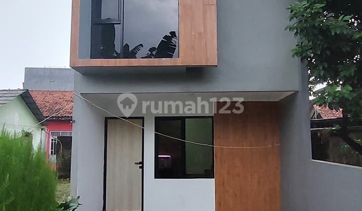 Di Jual Rumah 2 Lantai Siap Huni Dekat Jalan Raya Cilangkap