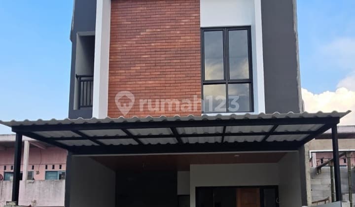 Di Jual Rumah 2 Lantai Dekat Pintu Tol Bambu Apus Jakarta Timur