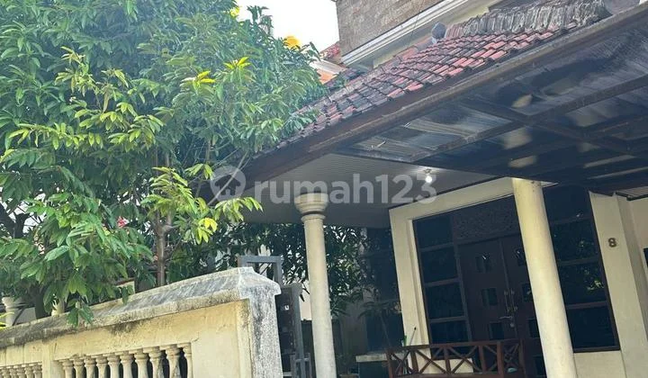 For Sale House Location at Gunung Soputan, West Denpasar