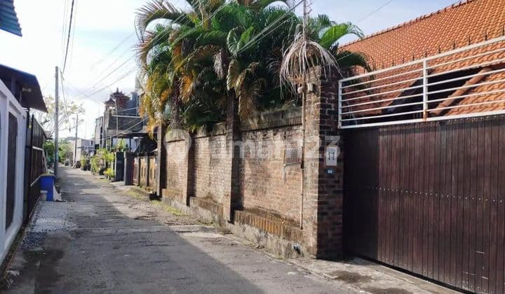 Dijual Rumah Lantai 1 Lokasi Dukuh Sari Sesetan