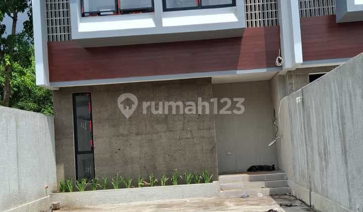 For Sale House Located in Kwanji Dalung, Flood-Free