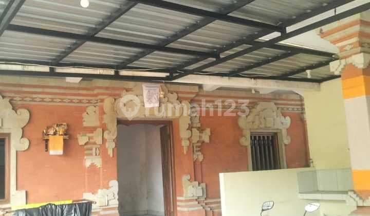 For Sale Private House and Boarding House Location on ******** Street