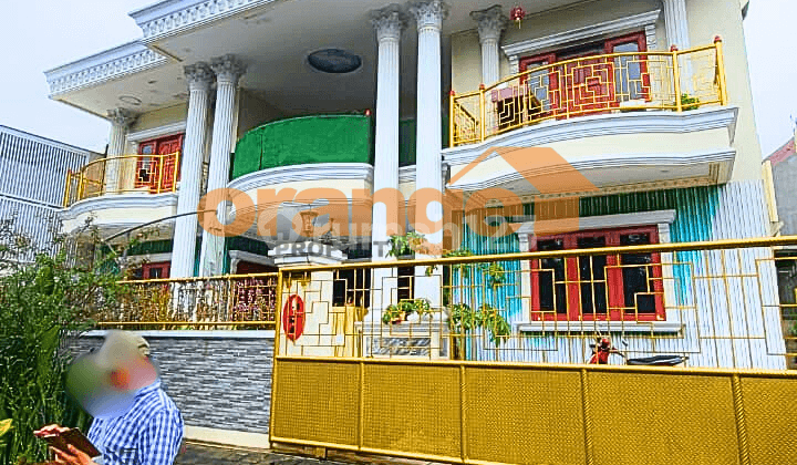 Di Jual Rumah 2 Lantai Mewah Siap Huni di Legenda Wisata Cibubur