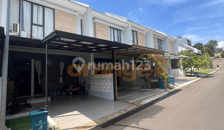 Di Jual Rumah 3 Lantai Siap Huni di Citra Grand CBD Cibubur