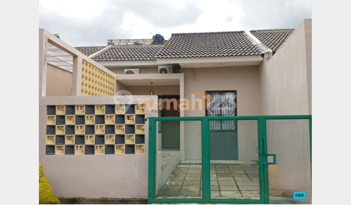 Di Jual Rumah 1 Lantai Semi Furnish di Tapos Depok
